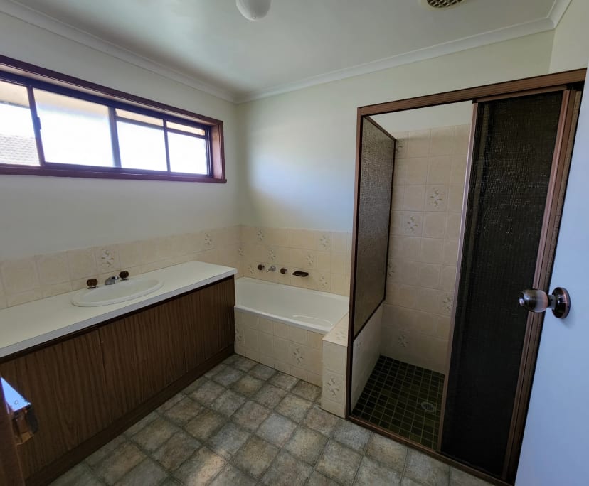 Room for Rent in Shepparton, VIC 225, Unfurnished...