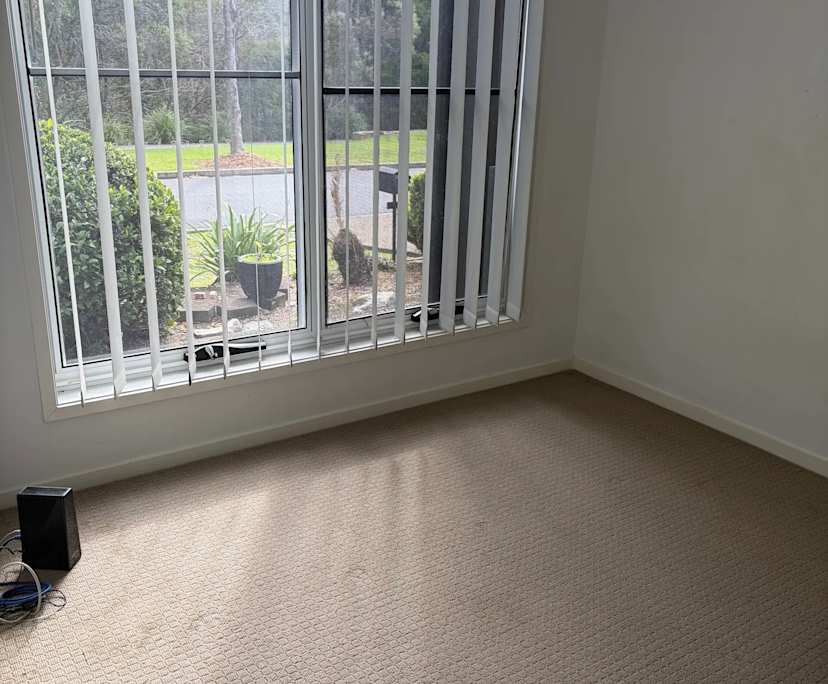 Unfurnished room in a share house