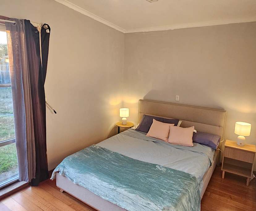Room in a share house