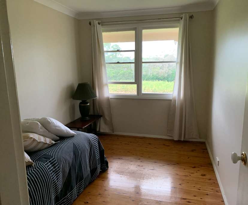 Room in a share house