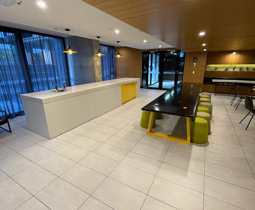 $350, Flatshare, 2 bathrooms, Melbourne VIC 3000