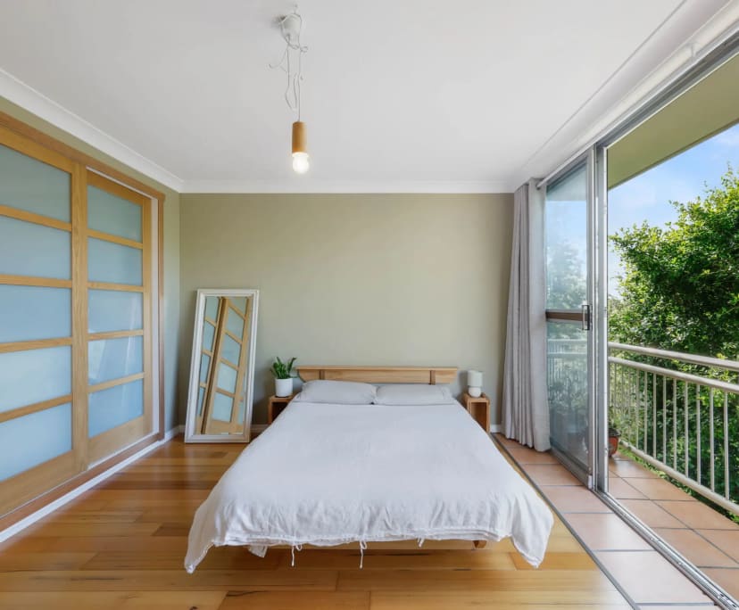 Whole property with 2 rooms for rent