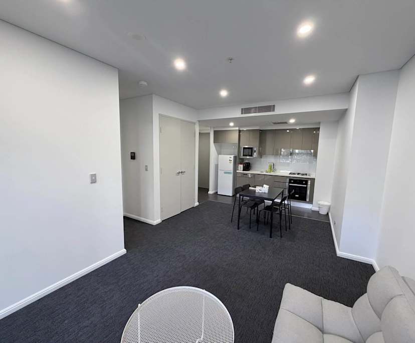 $965, Whole-property, 1 bathroom, Zetland NSW 2017