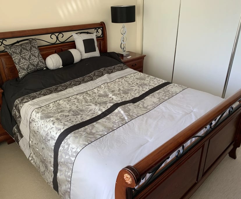 $300, Homestay, 2 rooms, Point Cook VIC 3030, Point Cook VIC 3030