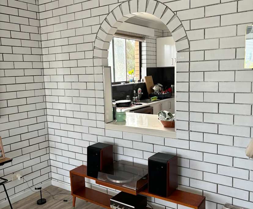 $300, Flatshare, 3 bathrooms, Palm Beach QLD 4221