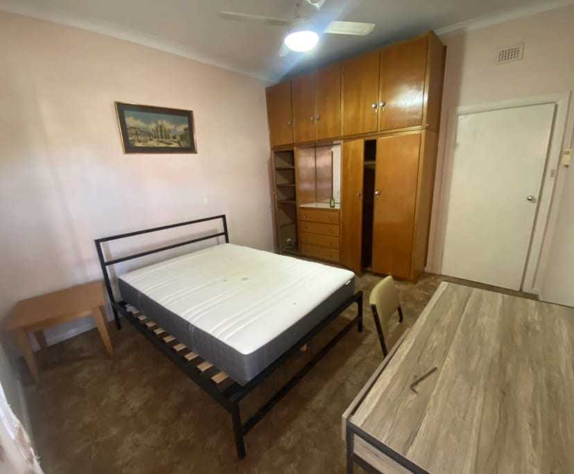 Furnished room in a share house