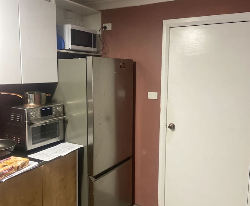 $350, Student-accommodation, 1 bathroom, Wangaratta VIC 3677