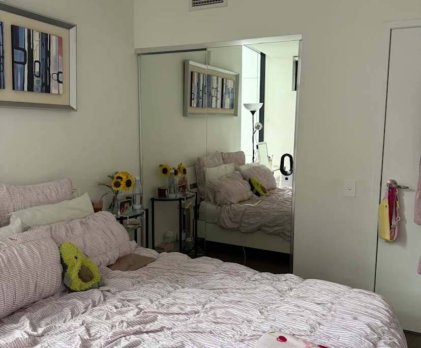 Furnished room with own bathroom