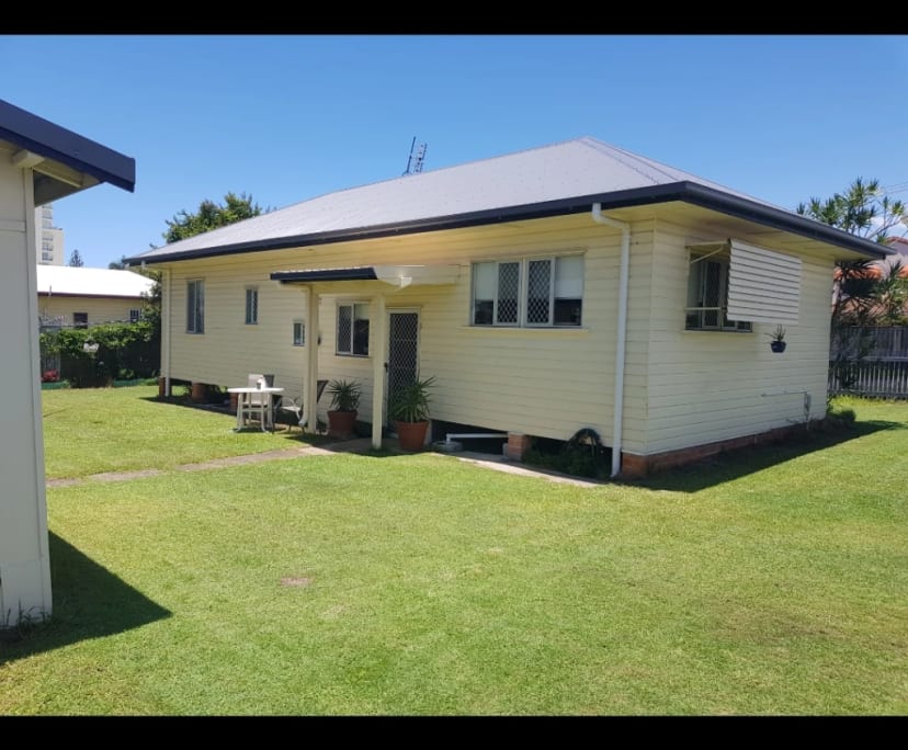 Whole property with 2 rooms for rent