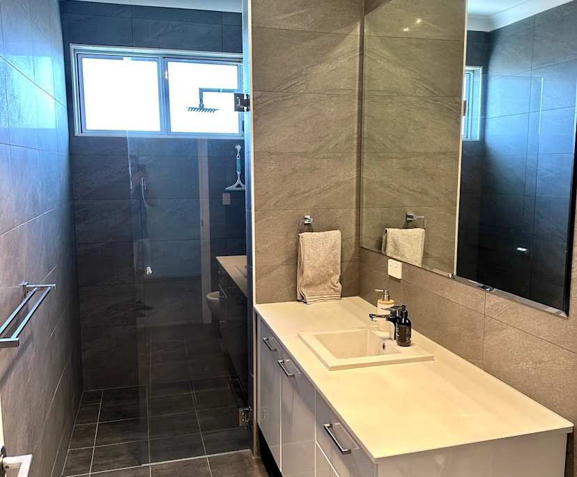 Room in a share house