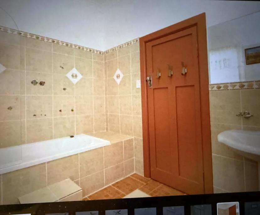 $250, Share-house, 4 bathrooms, The Entrance NSW 2261