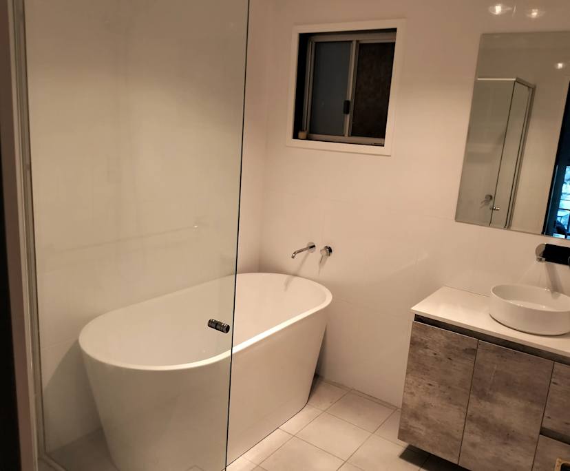 $220, Share-house, 4 bathrooms, Horsfield Bay NSW 2256