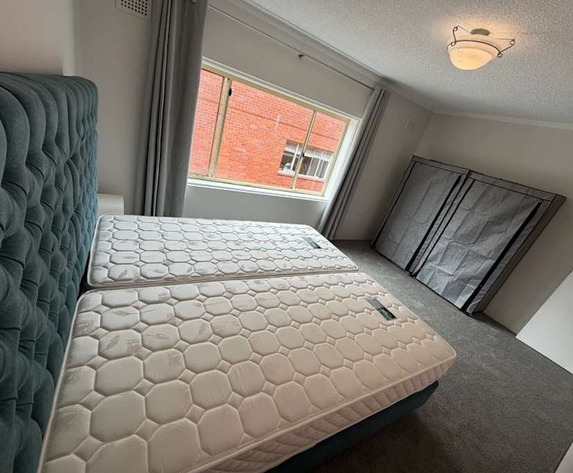 $1,300, Whole-property, 2 bathrooms, Coogee NSW 2034