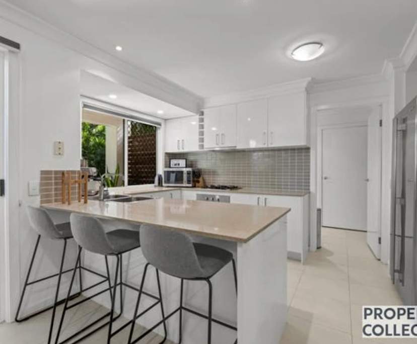 $300, Share-house, 3 bathrooms, Hendra QLD 4011