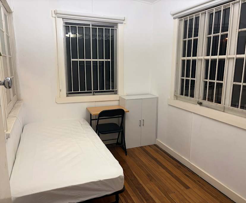 $270, Share-house, 3 bathrooms, South Brisbane QLD 4101