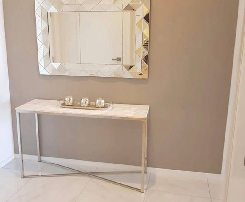 Unfurnished room with own bathroom