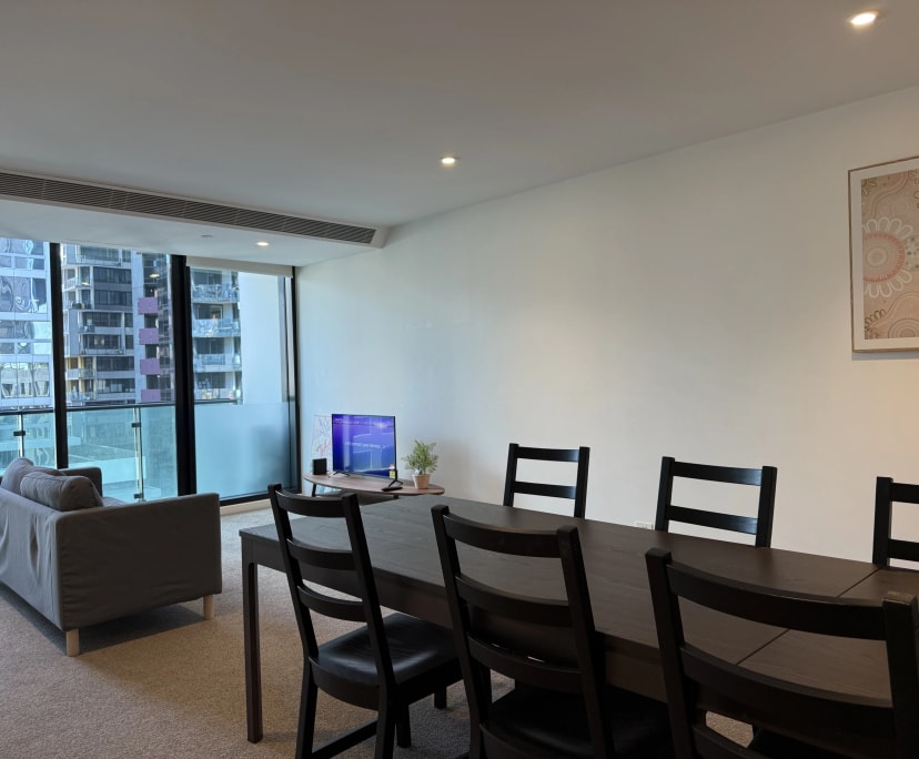Furnished room in a flatshare