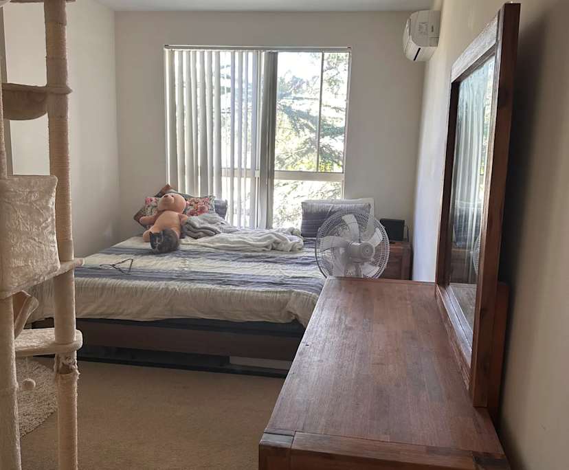 Room with ensuite in a flatshare