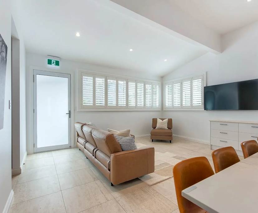Unfurnished room in a share house