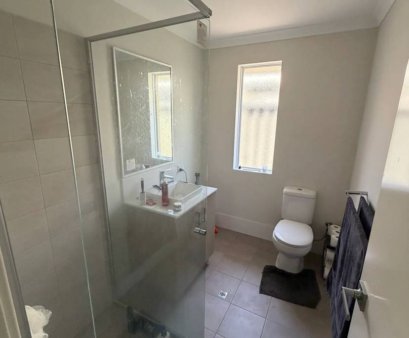 $250, Share-house, 4 bathrooms, Coodanup WA 6210
