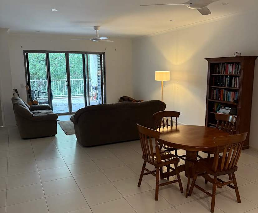 $300, Flatshare, 3 bathrooms, Parap NT 0820