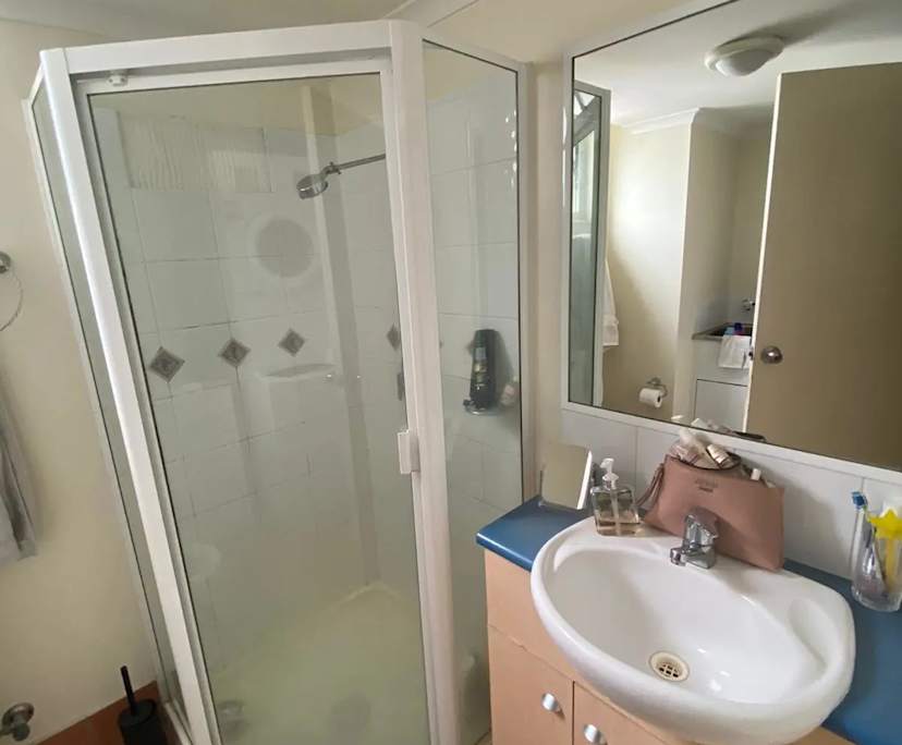 $470, Flatshare, 2 bathrooms, Fortitude Valley QLD 4006