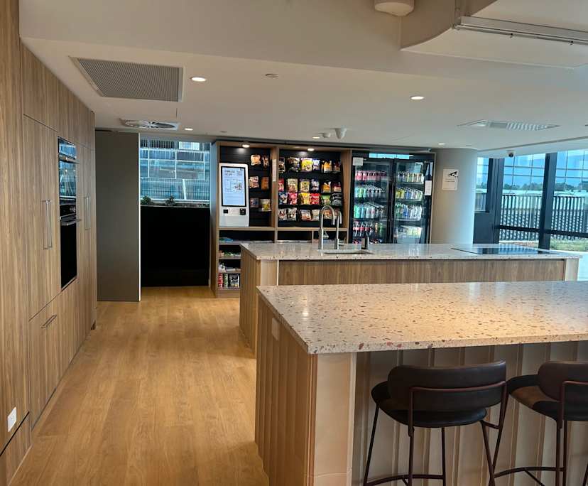 $290, Flatshare, 2 bathrooms, Box Hill VIC 3128