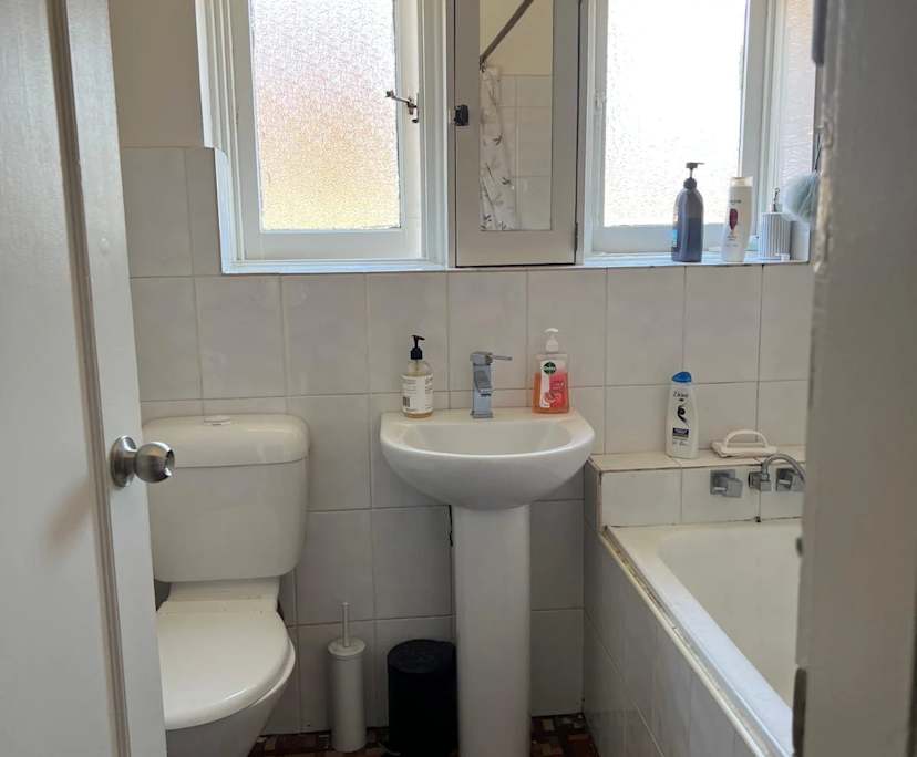 $350, Flatshare, 3 bathrooms, Ashfield NSW 2131