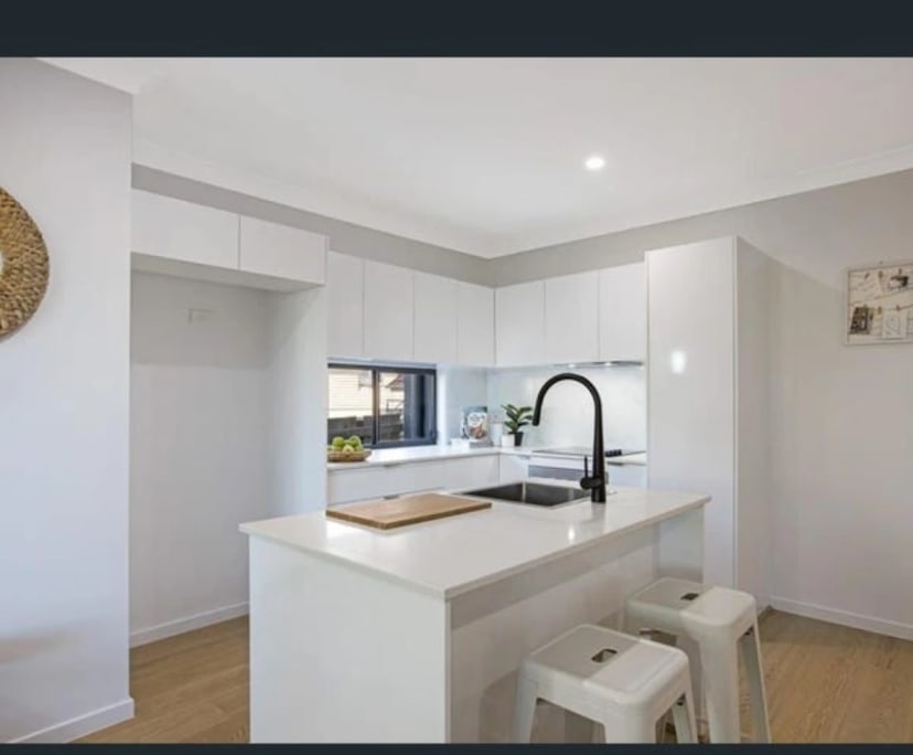 propertyImage