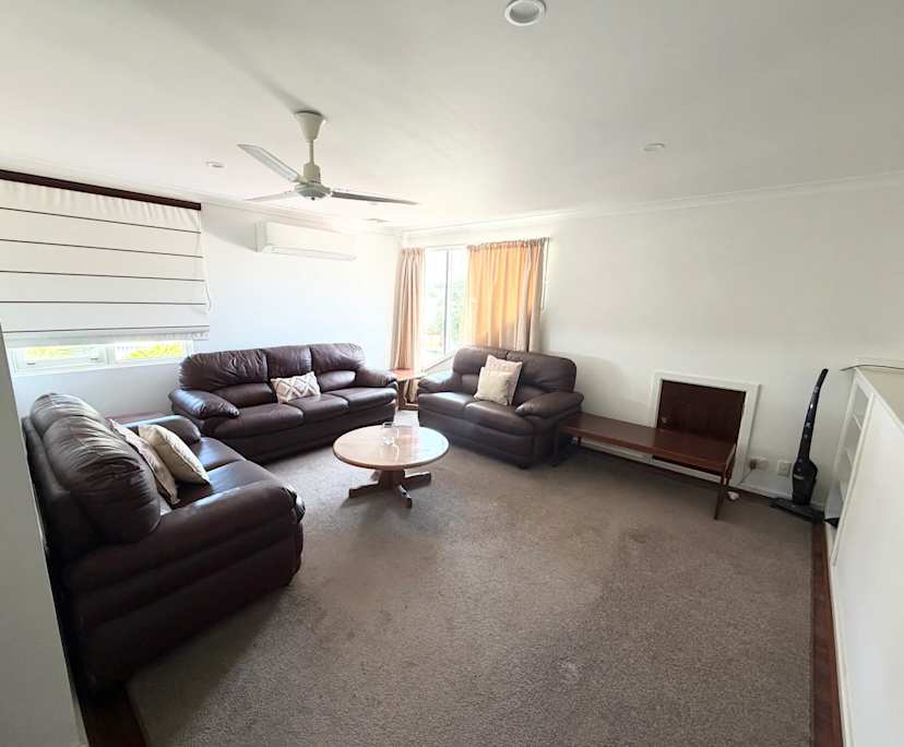 $700, Granny-flat, 2 bathrooms, Bayswater WA 6053