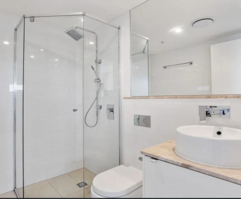 $400, Flatshare, 2 bathrooms, Bowen Hills QLD 4006