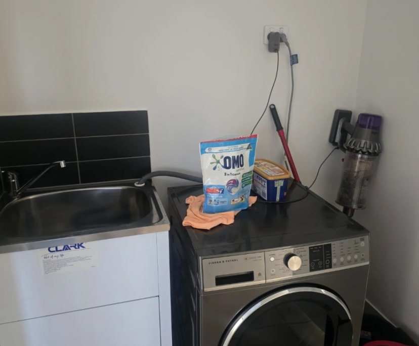 $300, Share-house, 4 bathrooms, Redland Bay QLD 4165