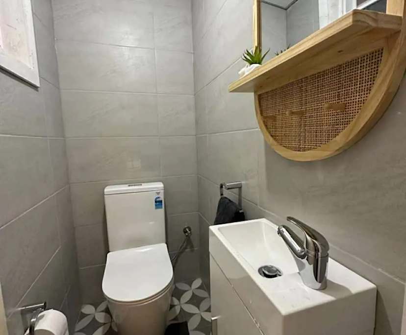 $300, Share-house, 4 bathrooms, Coogee WA 6166