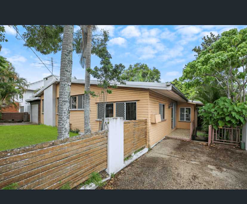 Room in a share house