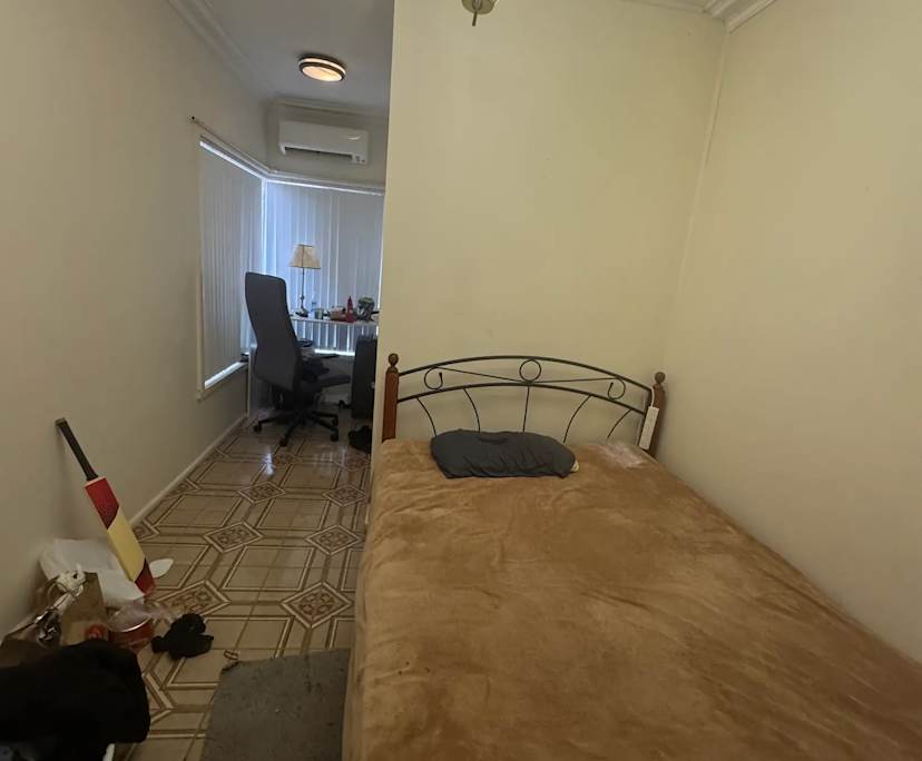 $1,050, Whole-property, 5 bathrooms, Clayton VIC 3168