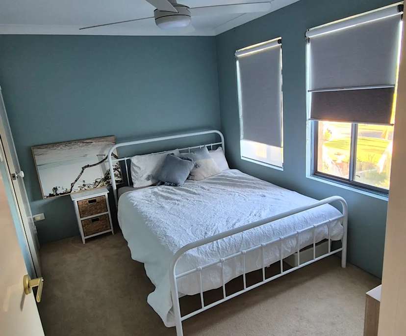 $250, Share-house, 4 bathrooms, Port Kennedy WA 6172