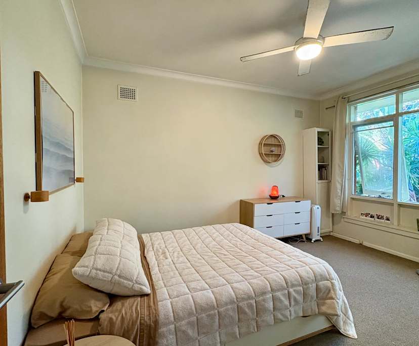 $900, 1-bed, 1 bathroom, Manly NSW 2095