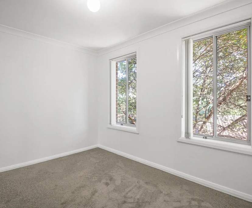 Unfurnished room with own bathroom