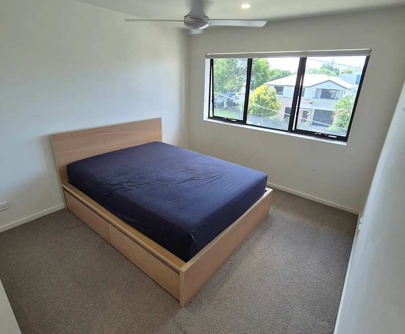 Furnished room with own bathroom