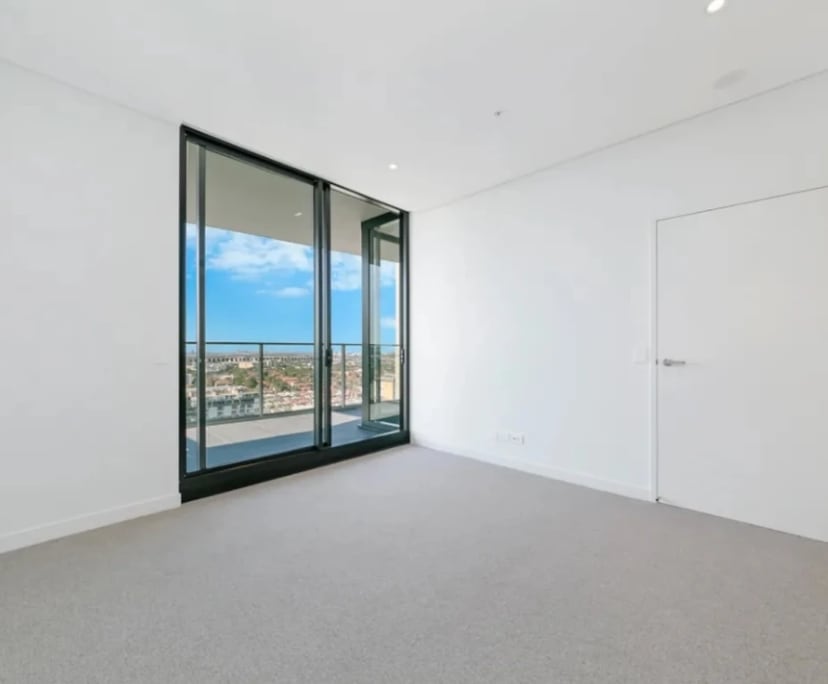 Furnished room with own bathroom