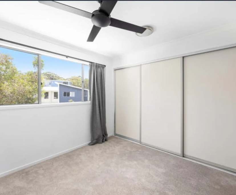 Unfurnished room in a share house