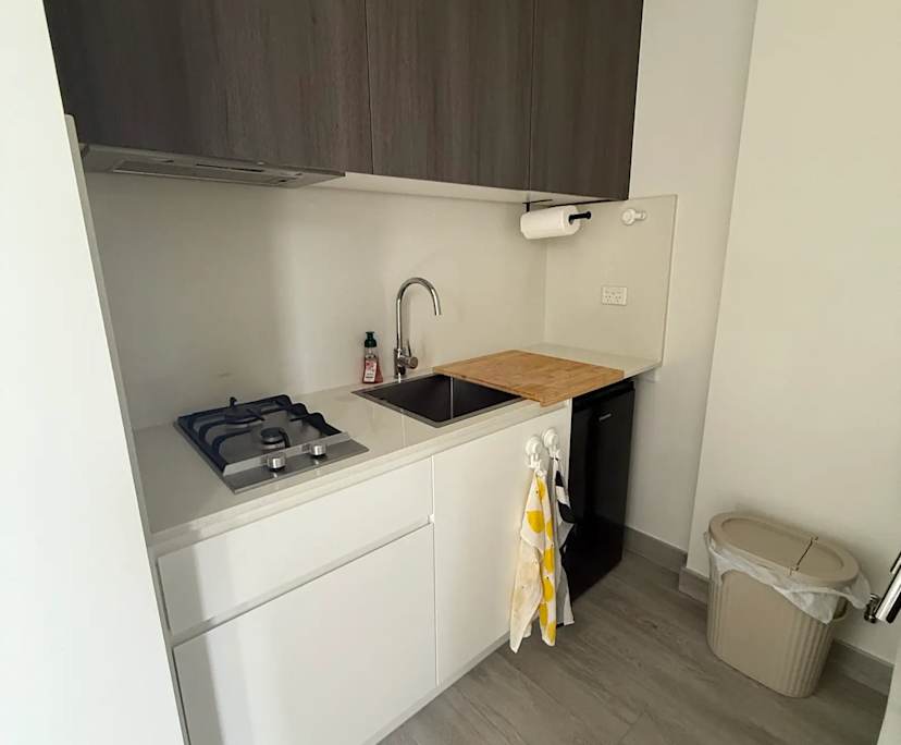 Furnished room studio flat for rent