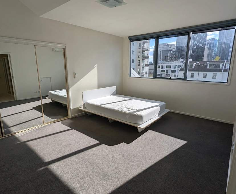 Room with ensuite in a flatshare