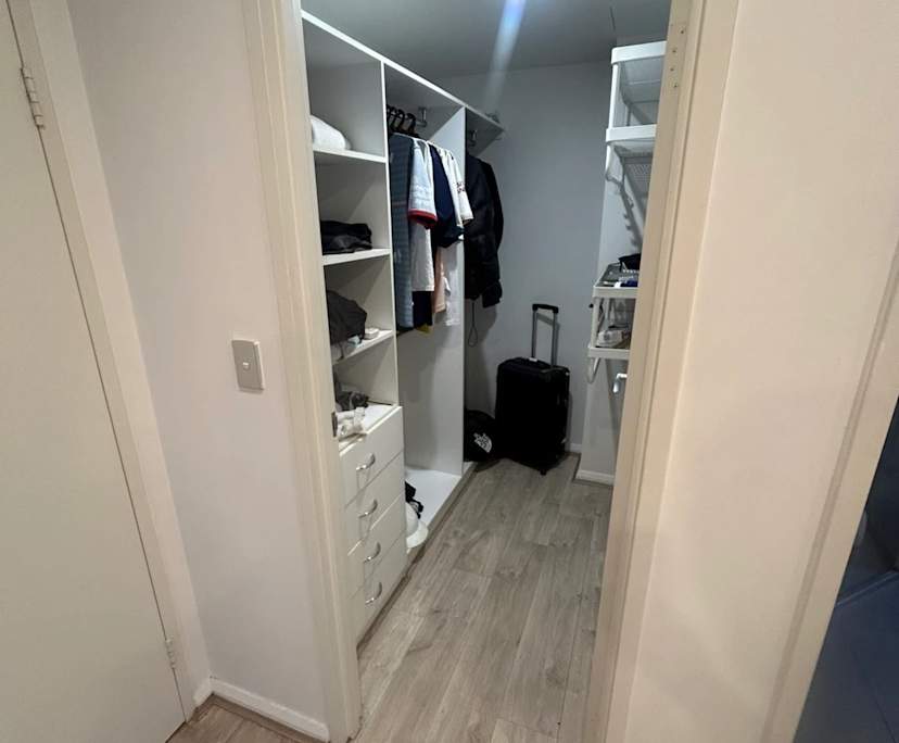 Furnished room with own bathroom