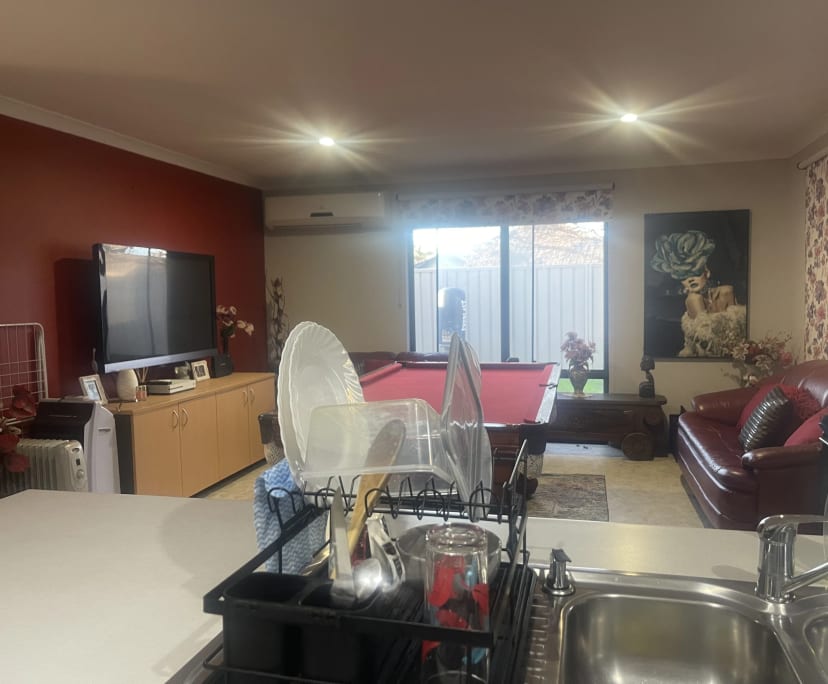 $230, Share-house, 5 bathrooms, Brookdale WA 6112