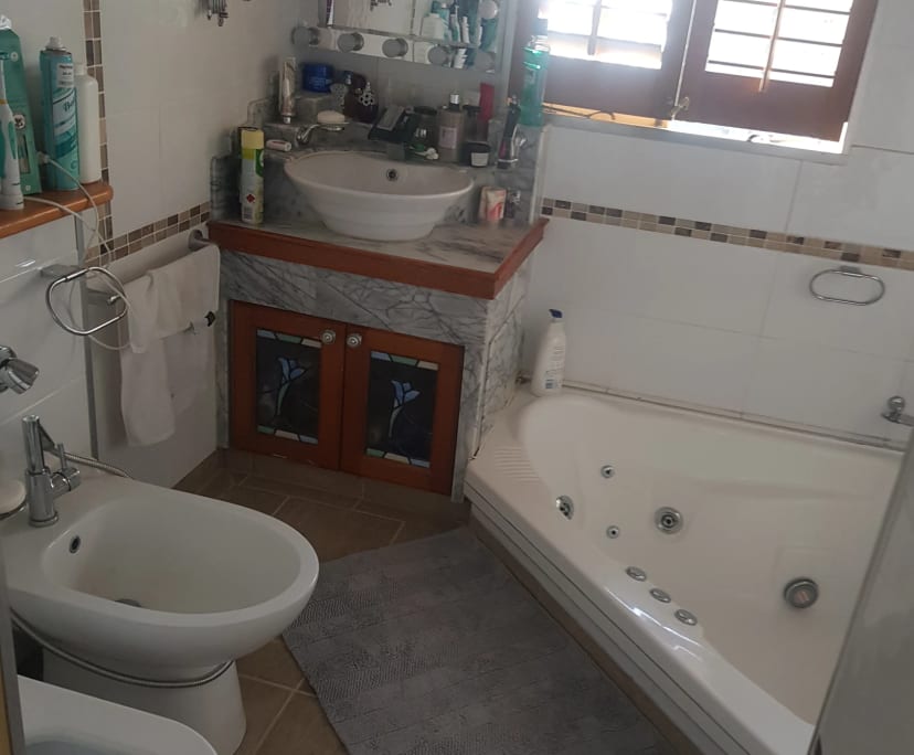 $250, Share-house, 3 bathrooms, Bethania QLD 4205