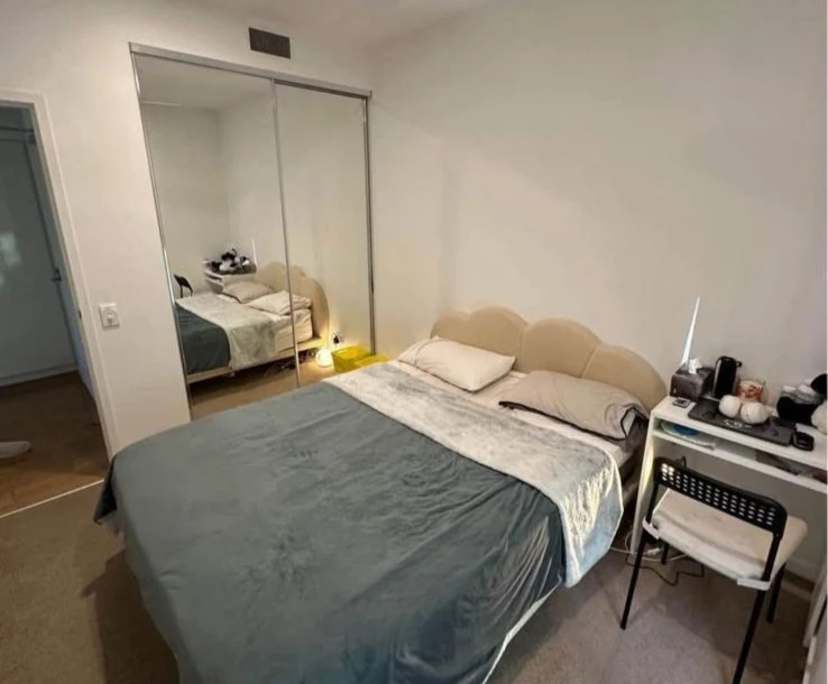 Furnished room with own bathroom