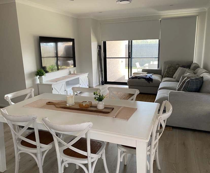 $320, Share-house, 4 bathrooms, Jimboomba QLD 4280