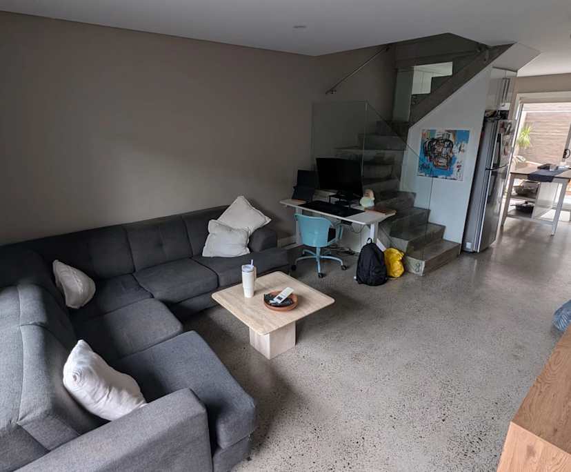 Room in a share house