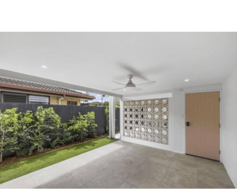 $370, Flatshare, 3 bathrooms, Palm Beach QLD 4221